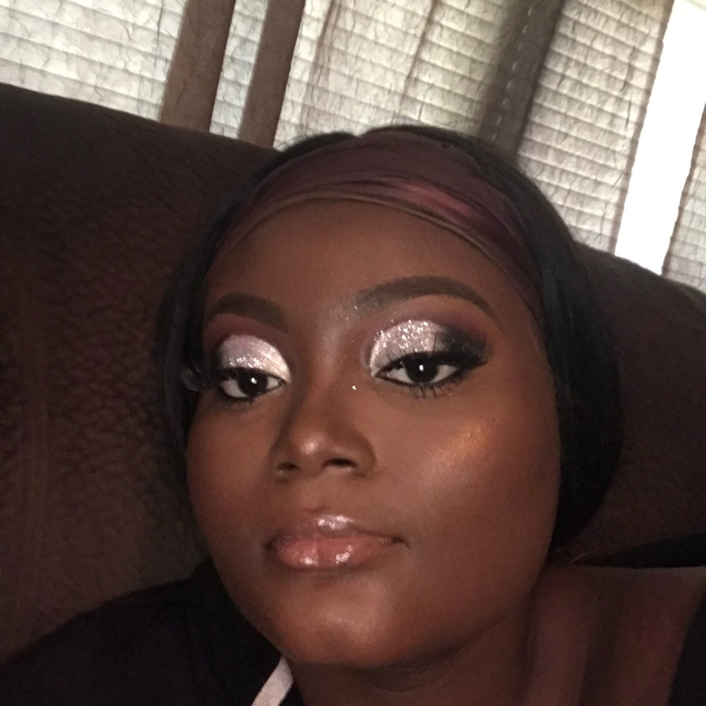 Meet your Posher, Jalynn